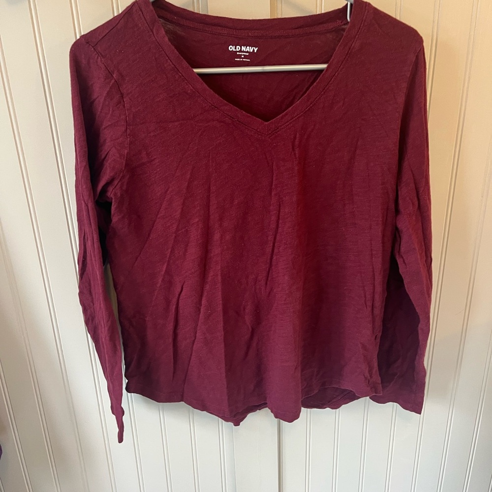 Old Navy Women's Burgundy Top
